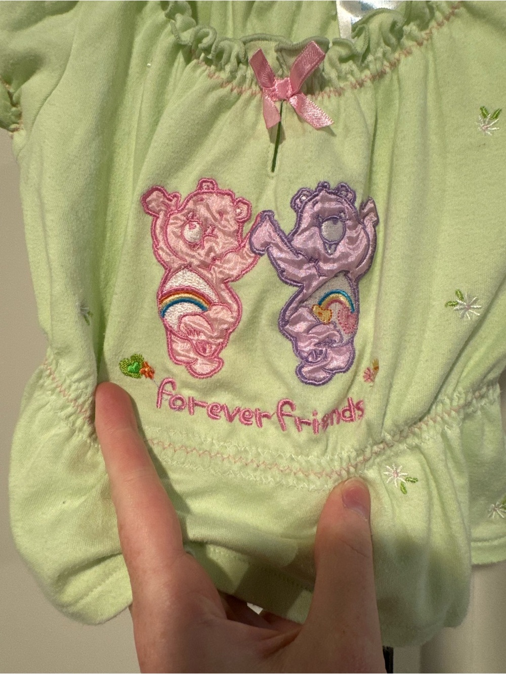 Girls Pastel Green Embroidered Care Bears Top 18mo Infant 2007 - Picture 3 of 6